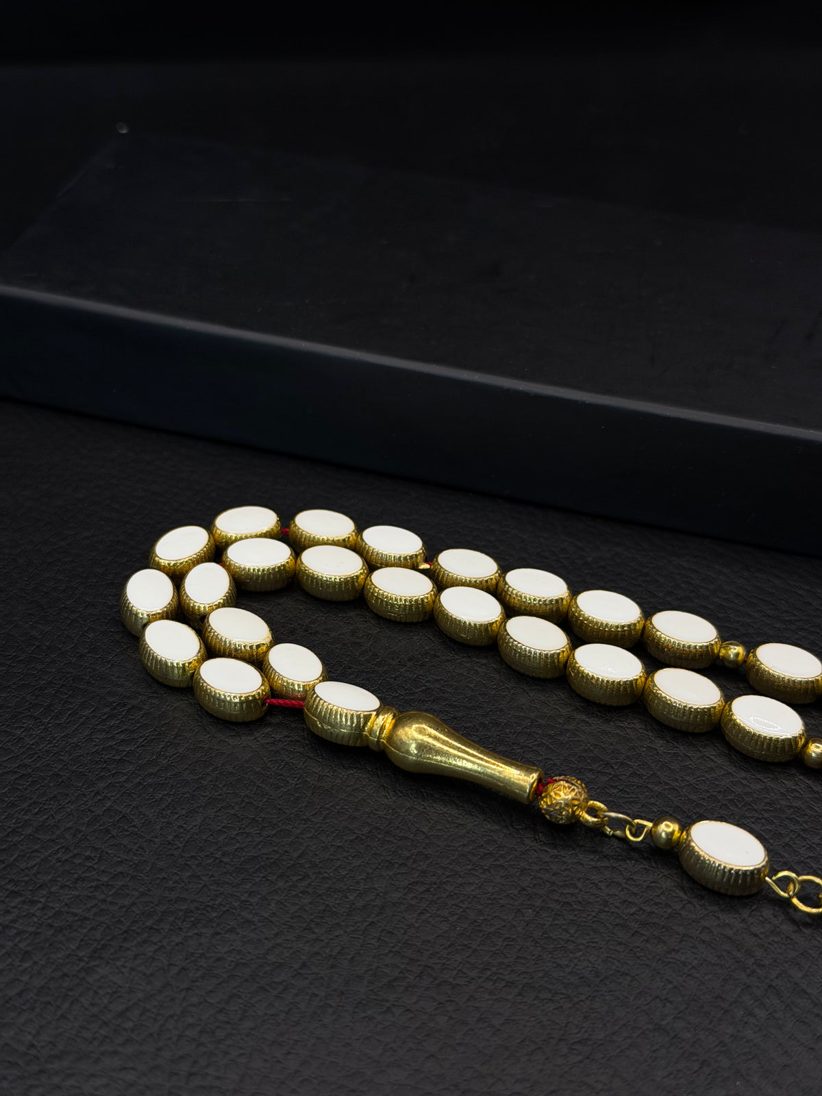 Alloy Tesbih – Mine Inserted – Oval Cut – Alloy Tassel