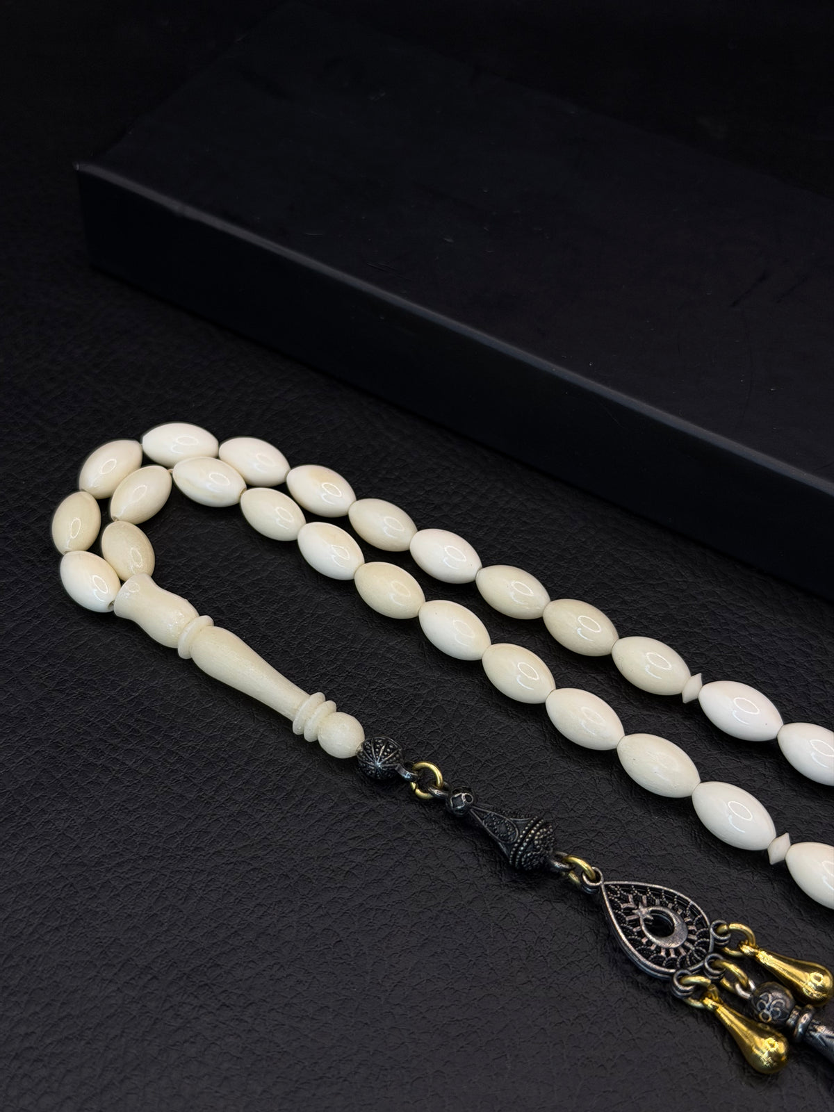 Camel Bone Tesbih – Alloy Tassel | Oval Cut