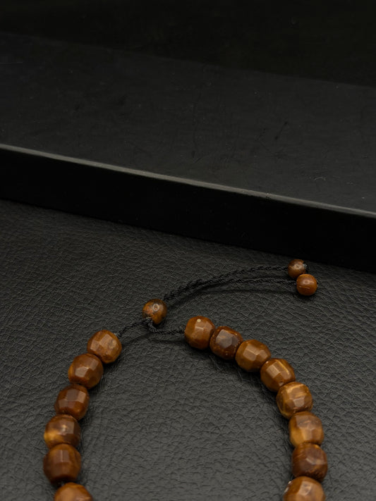 Unisex Kuka Bracelet – Adjustable Size