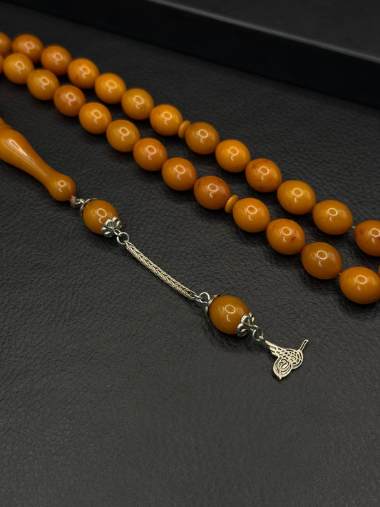 Yellow Compressed Amber – Alloy Tassel – Barley Cut – Medium Size