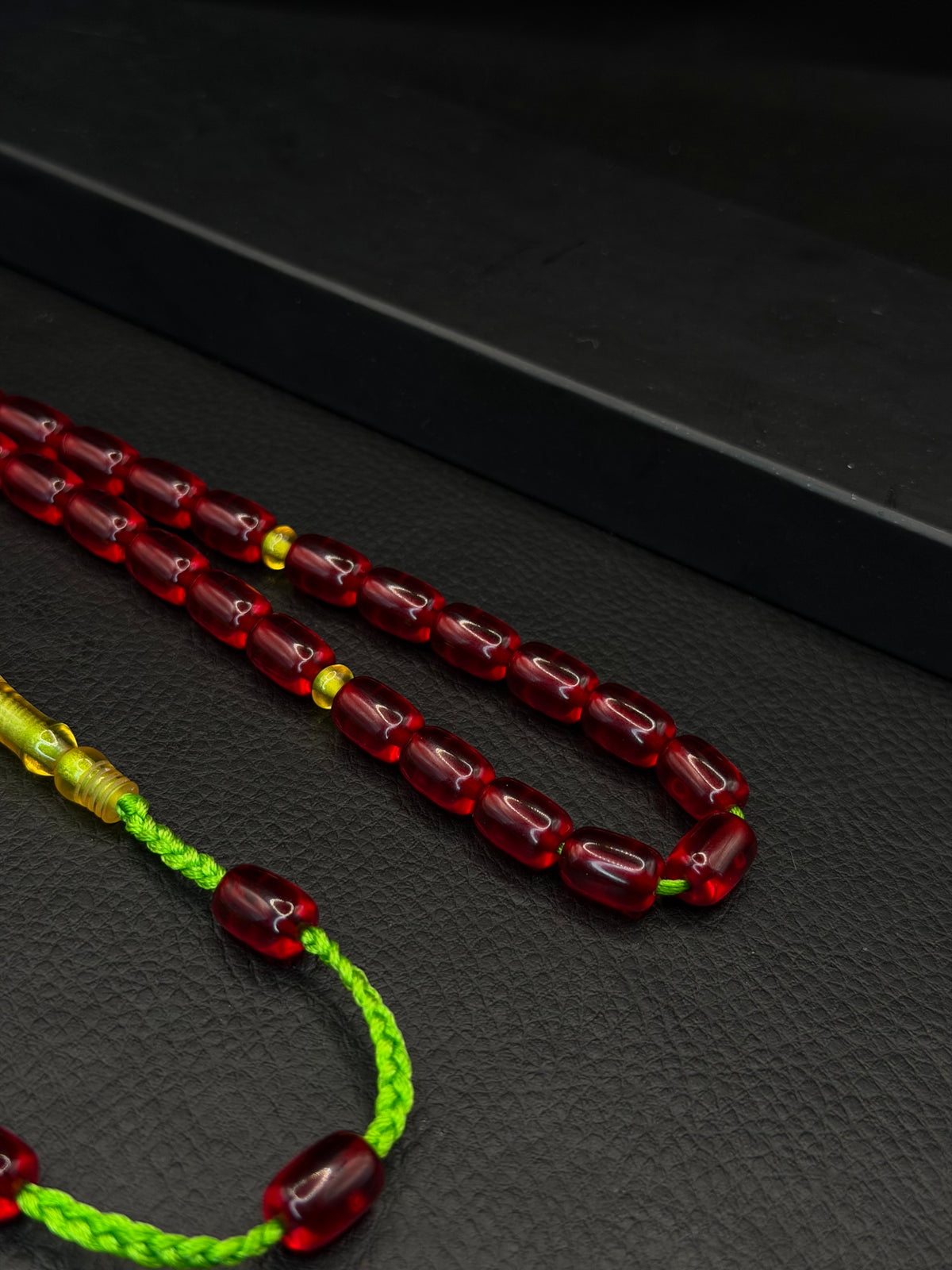 Red Ottoman Style Necef Tesbih – Capsule Cut – System Tassel