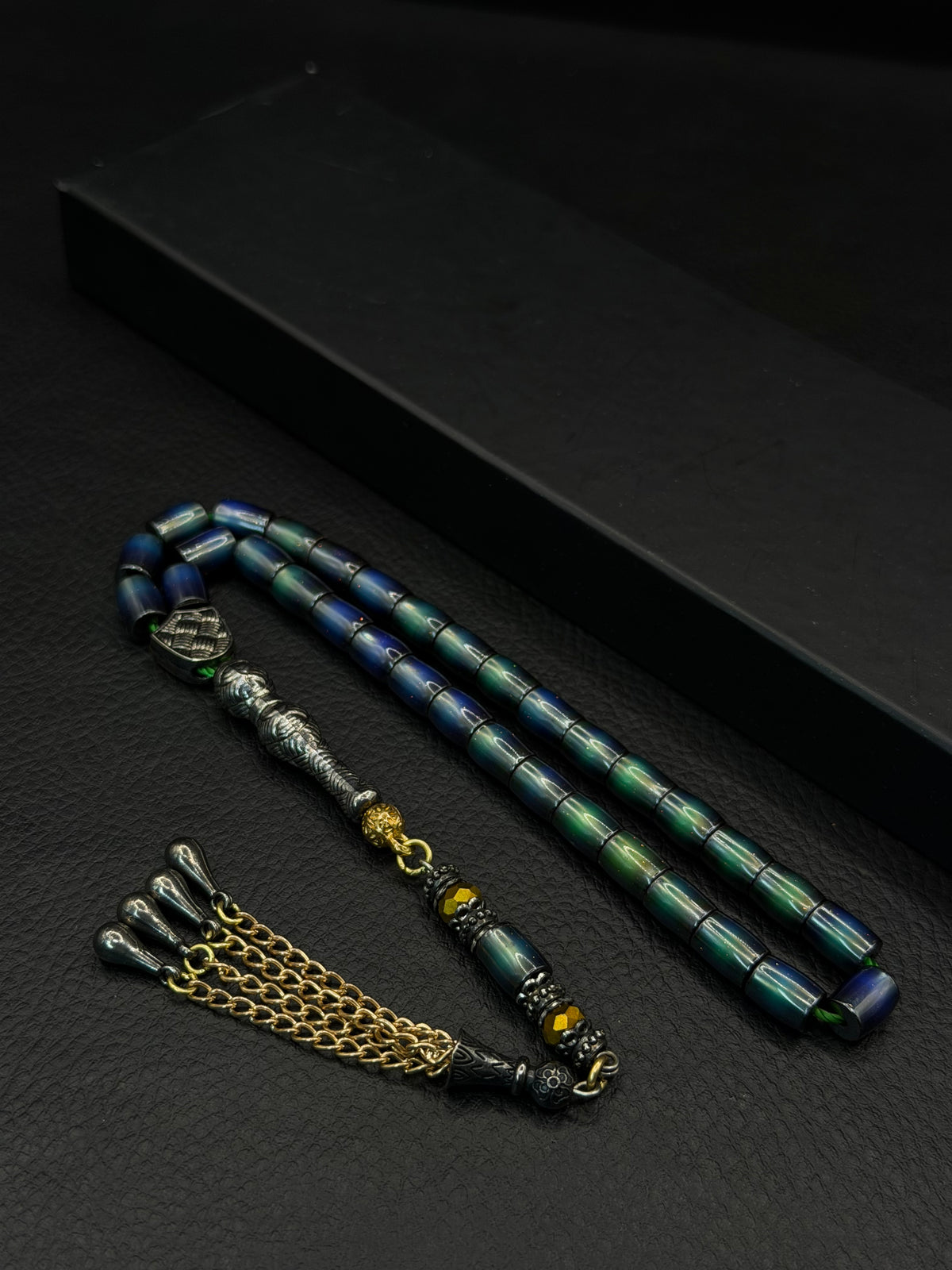 Feeling Stone Colour-Changing Capsule Cut Tesbih – Alloy Tassel