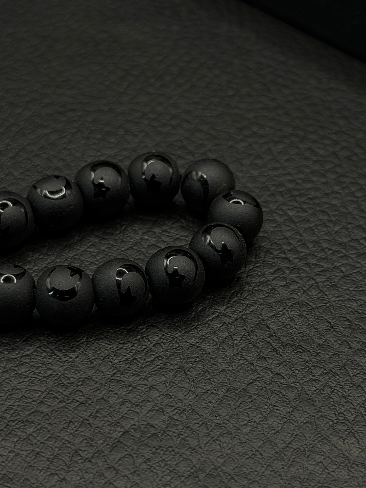 Black Onyx Natural Stone Round Cut Tesbih – Turkish Flag Laser Engraved Alloy Tassel