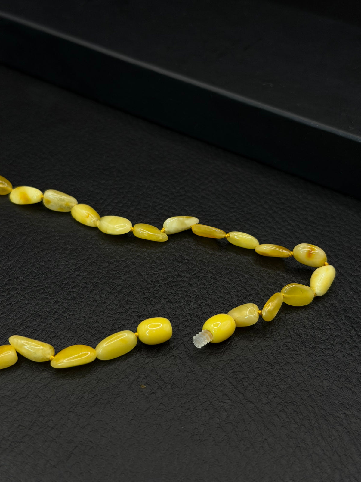 Natural Amber Toddler Necklace – 5g – Screw-On Closure