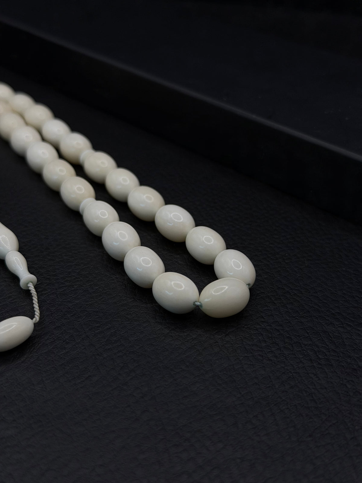 Hippo Tooth Capsule Cut Tesbih – System Tassel