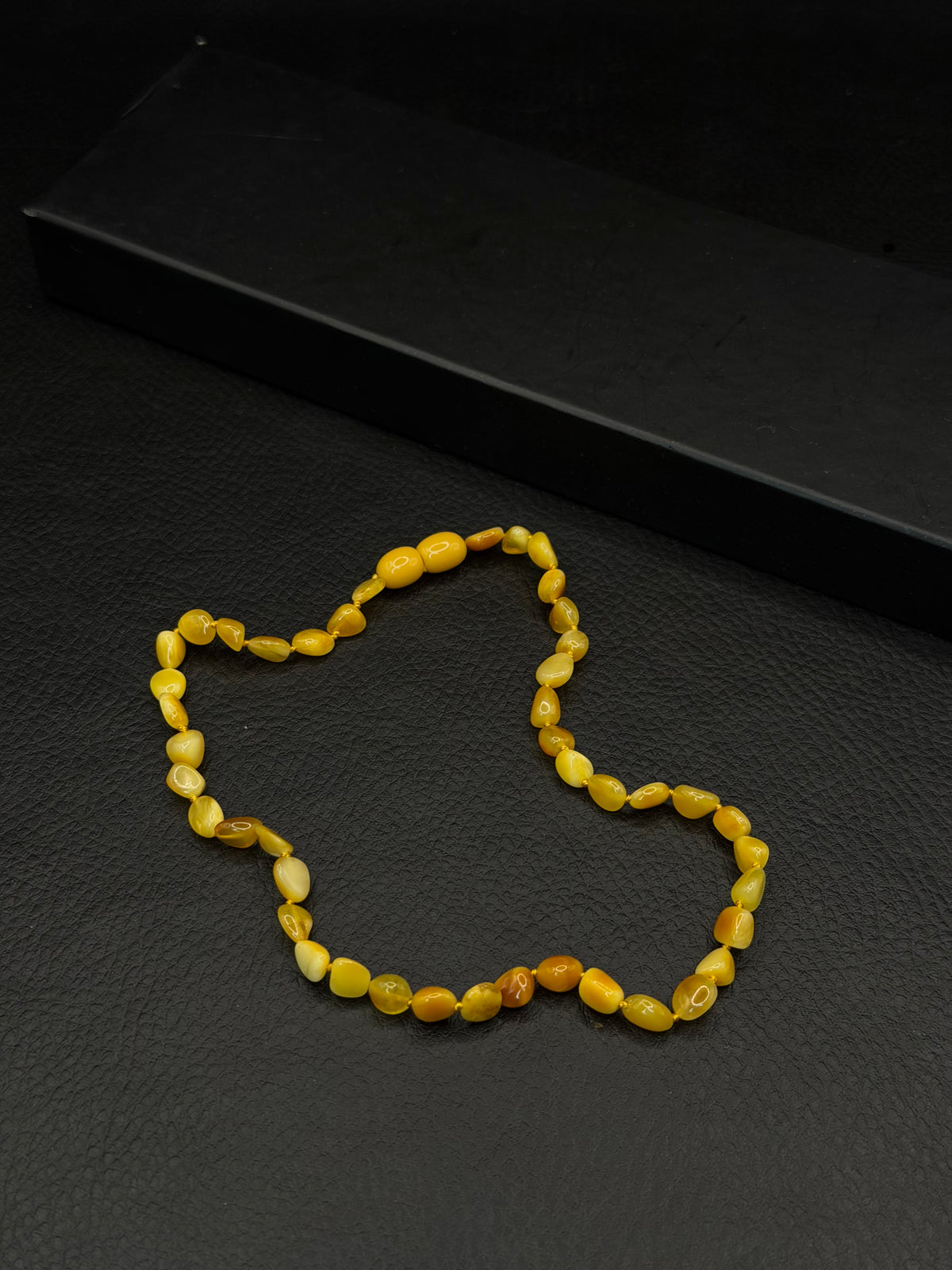 Natural Amber Toddler Necklace – 4.1g – Screw-On Closure