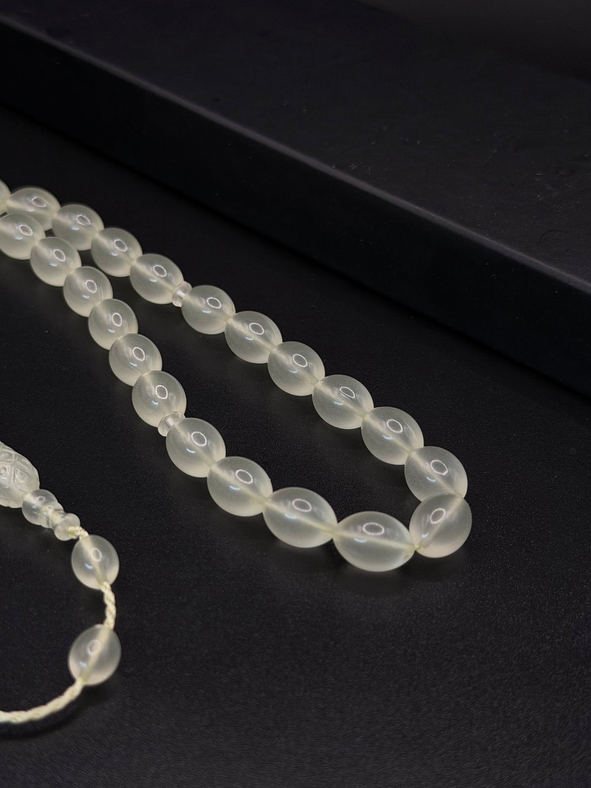 Glow in the Dark Tesbih – Oval Cut – System Tassel – İmame Nakkaş