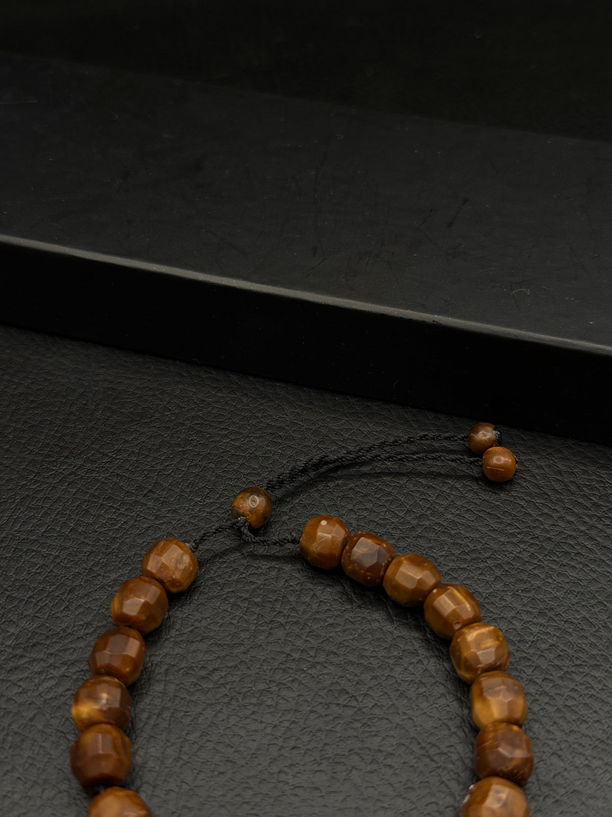 Unisex Kuka Bracelet – Adjustable Size
