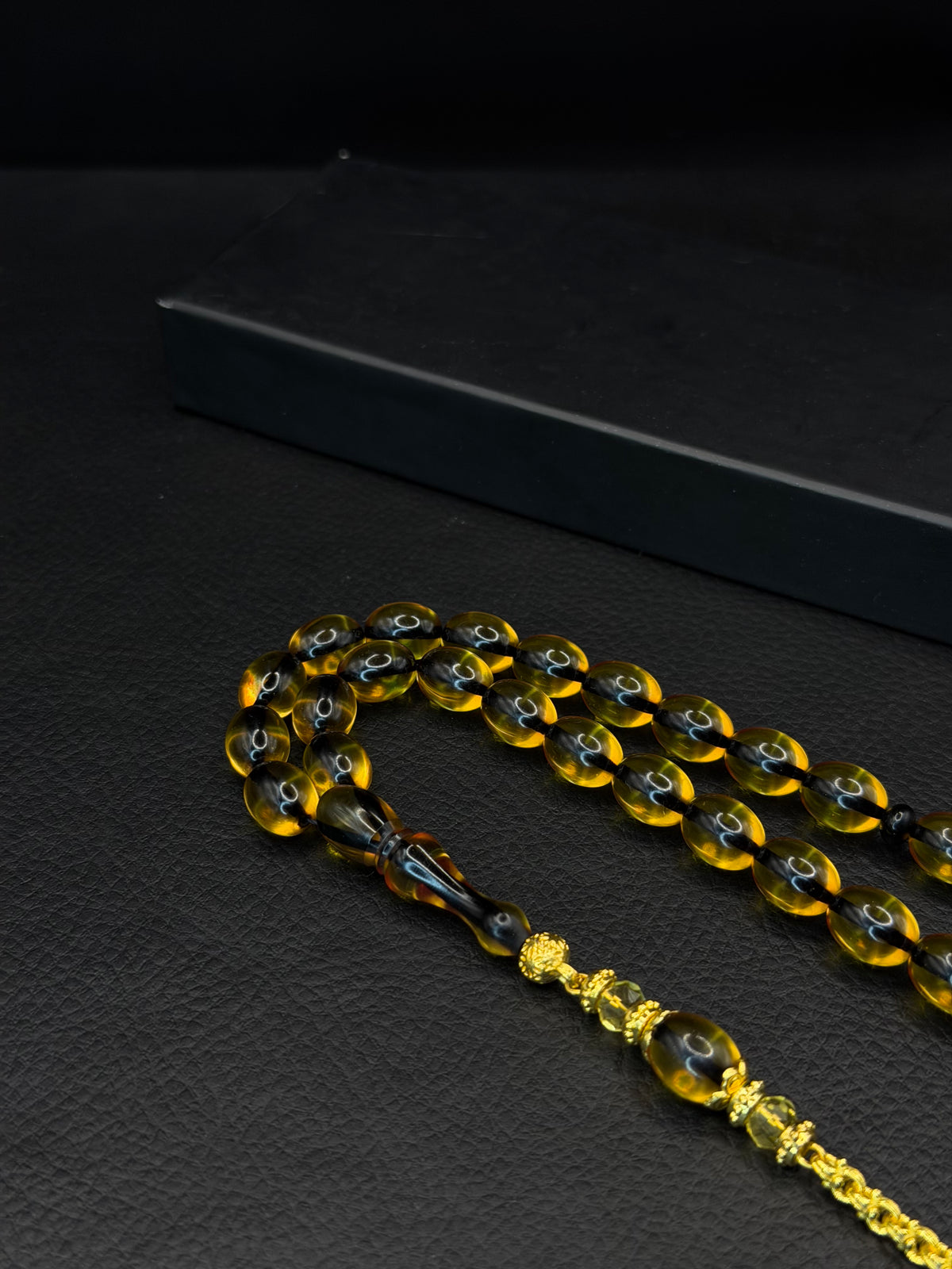 Yellow Fire Amber Tesbih – Oval Cut – Gold-Coloured Alloy Tassel