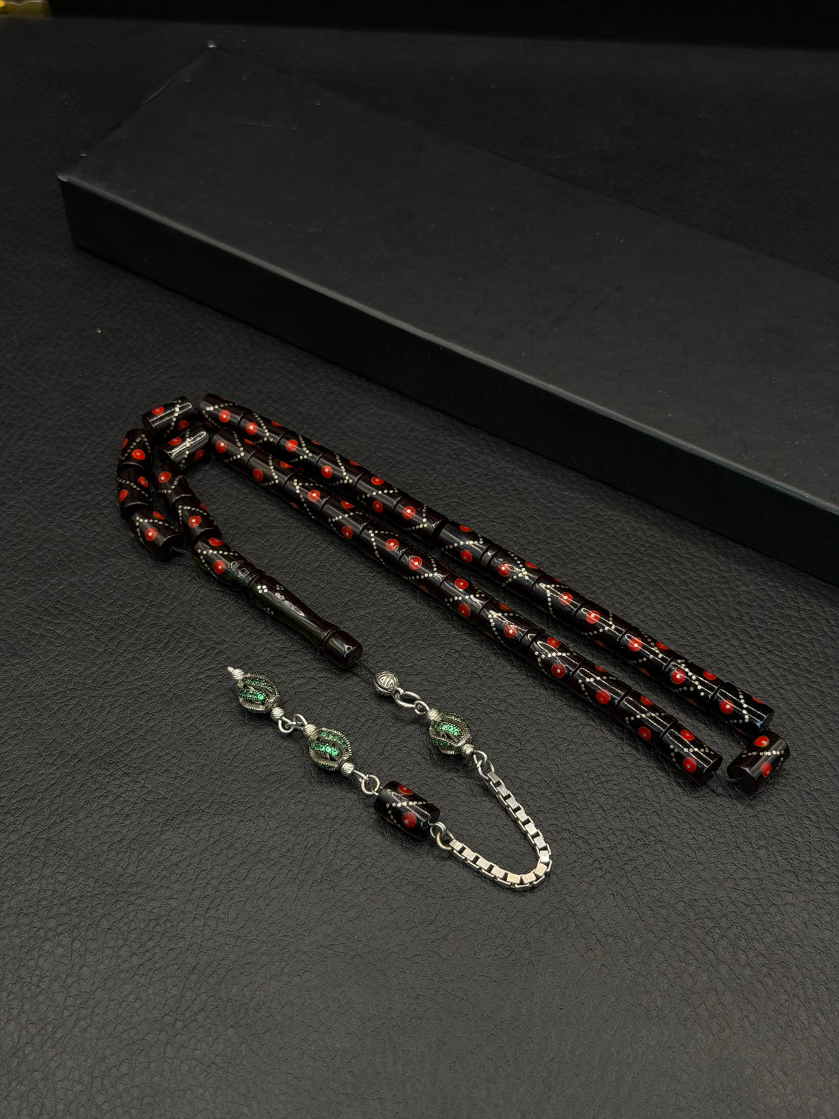 Green Fire Amber Silver & Mine Inserted Cylinder Cut Tesbih – Alloy Tassel
