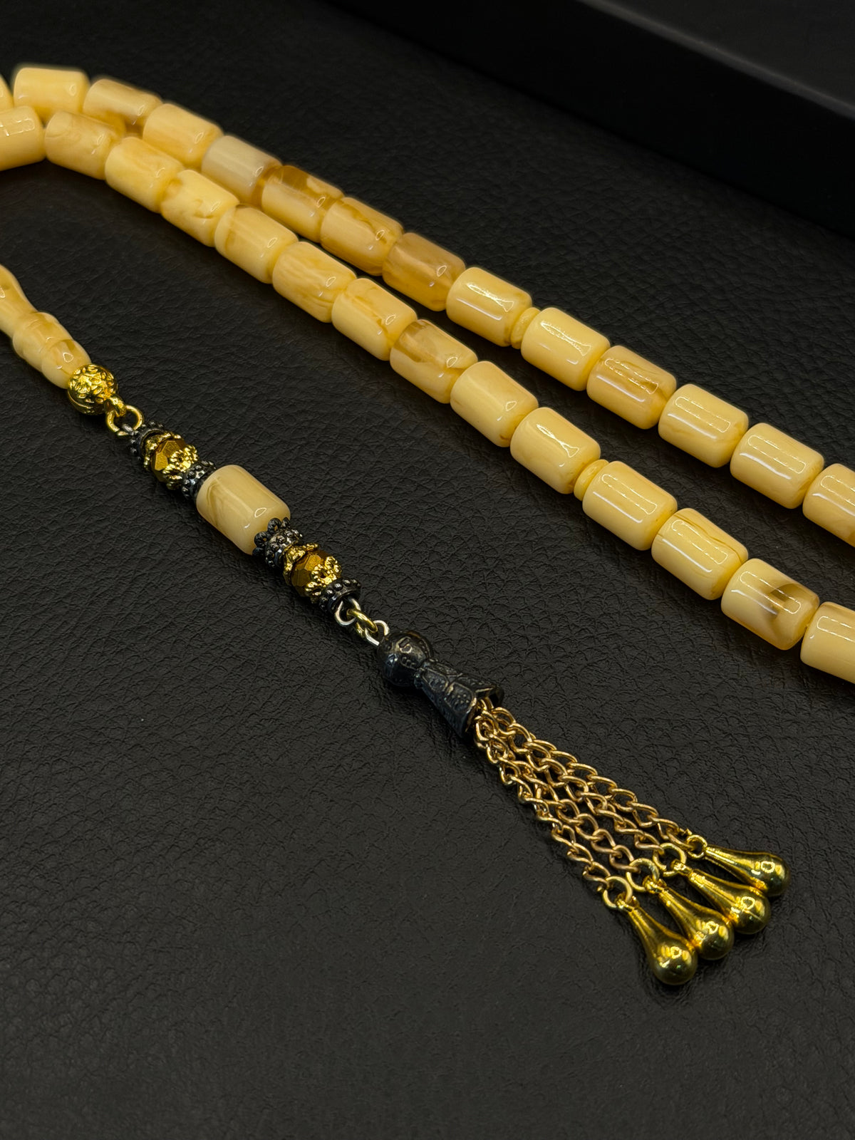 Yellow Katalin Edged Capsule Cut Tesbih – Alloy Tassel
