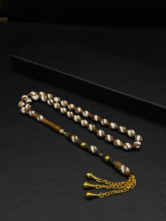 Kuka Tesbih – Mine Inserted Alloy Tassel | Oval Cut