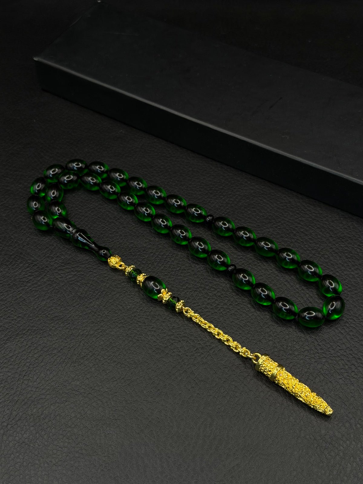 Green Fire Amber Tesbih – Oval Cut – Gold-Coloured Alloy Tassel