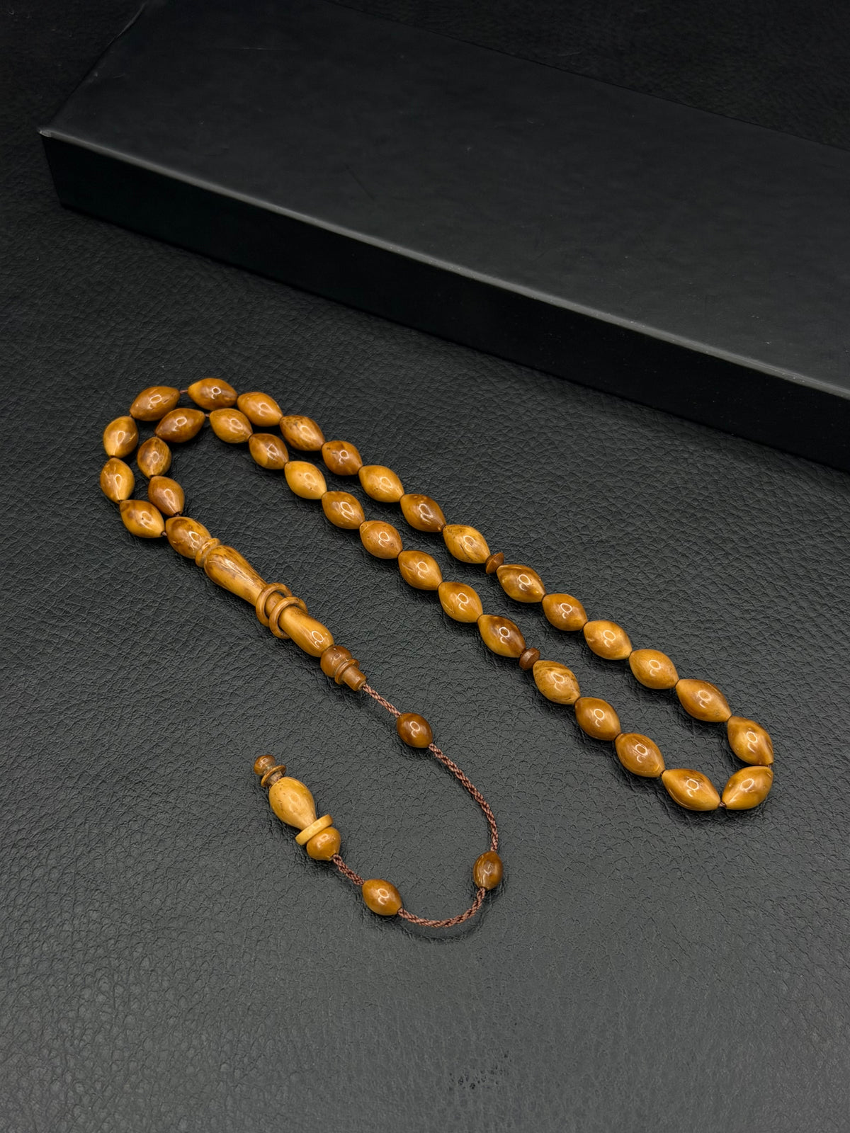 Kuka System Tassel – Oval Cut