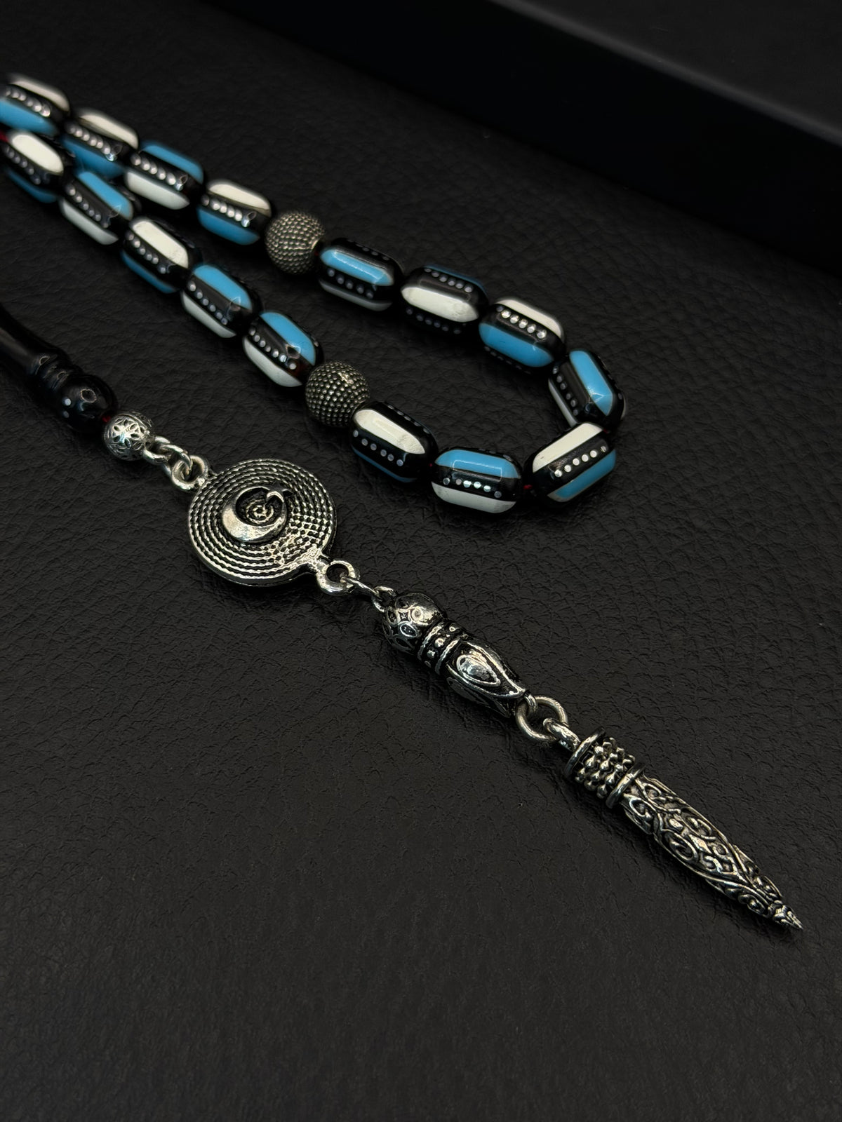 Wrist Size Black Kuka Tesbih – Alloy & Mine Inserted Alloy Tassel