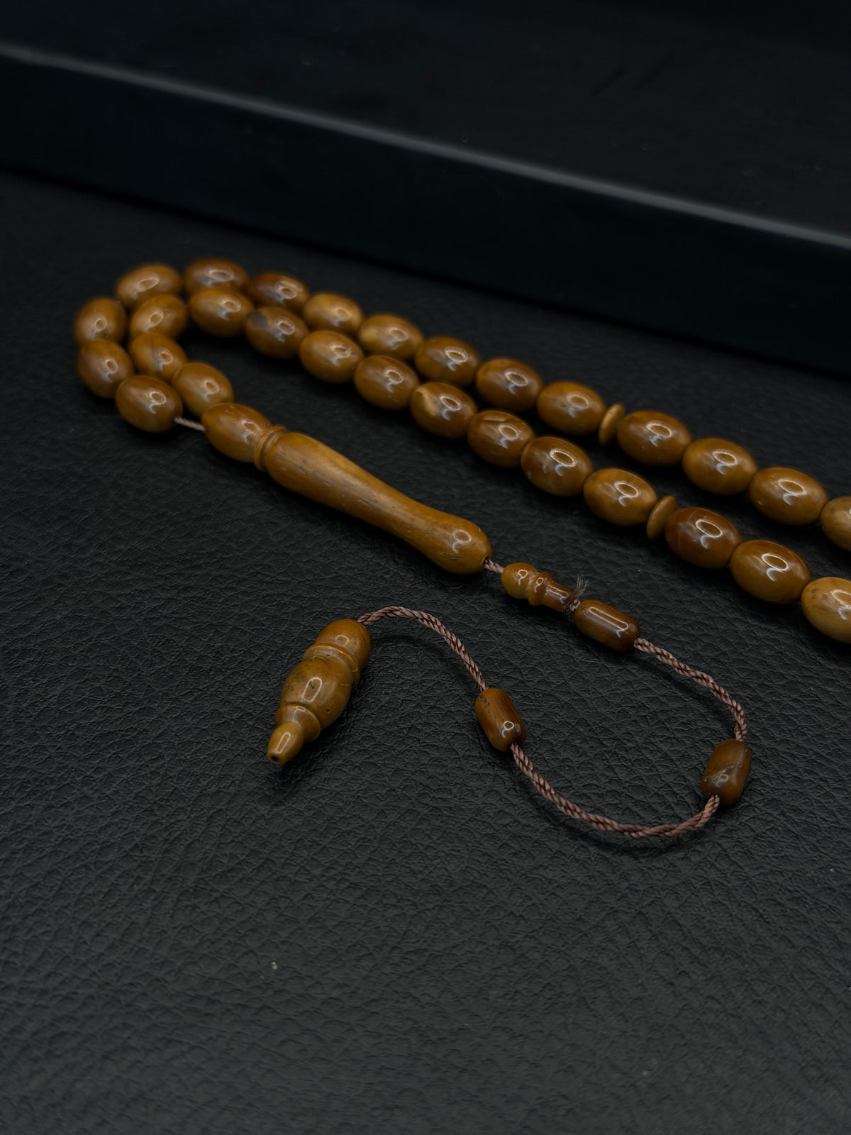 Kuka Tesbih – System Tassel - Oval Cut