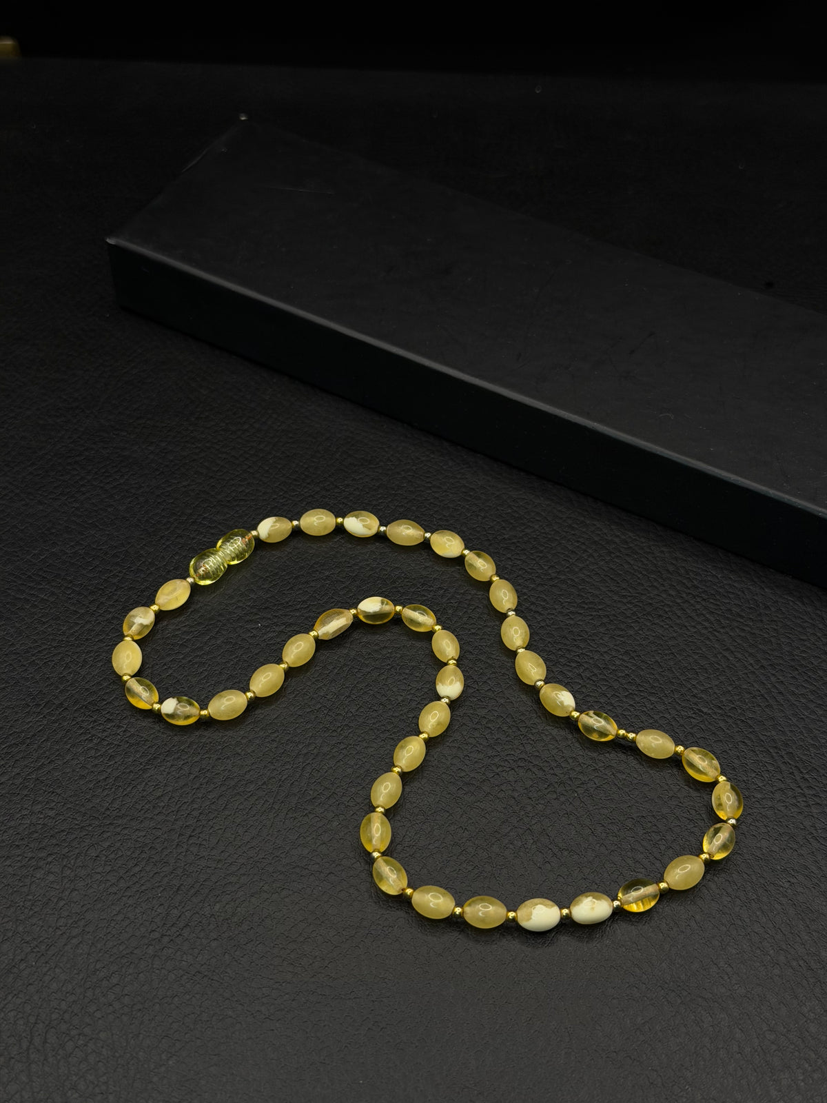 Natural Amber Toddler Necklace – 7.5g – Screw-On Closure