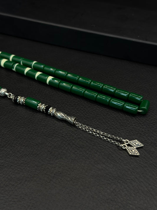 Green Billiard Ball Tesbih – Capsule Cut – Alloy Tassel