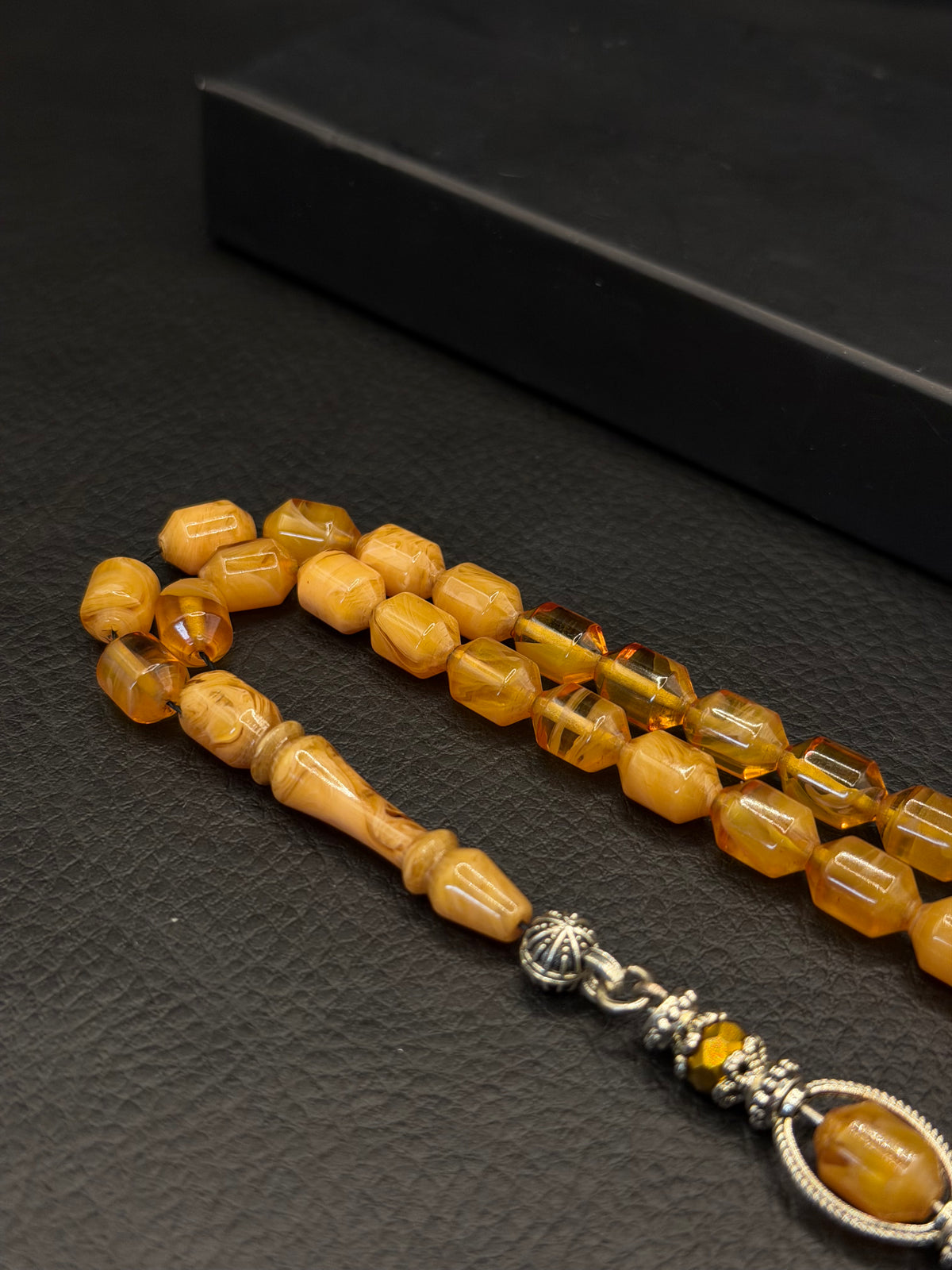 Yellow Katalin Tesbih – Alloy Tassel – Edged Capsule Cut