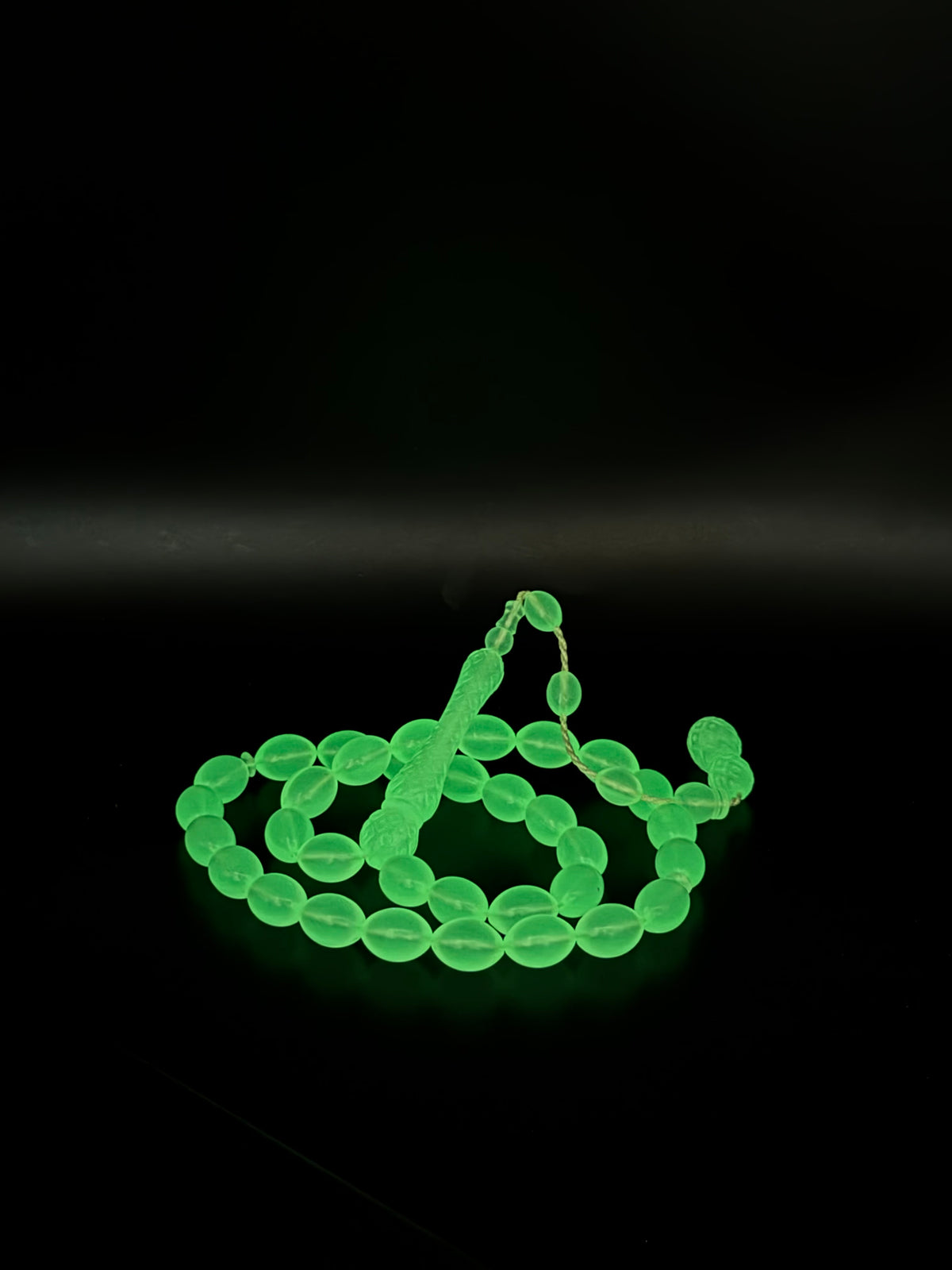 Glow in the Dark Tesbih – Oval Cut – System Tassel – İmame Nakkaş
