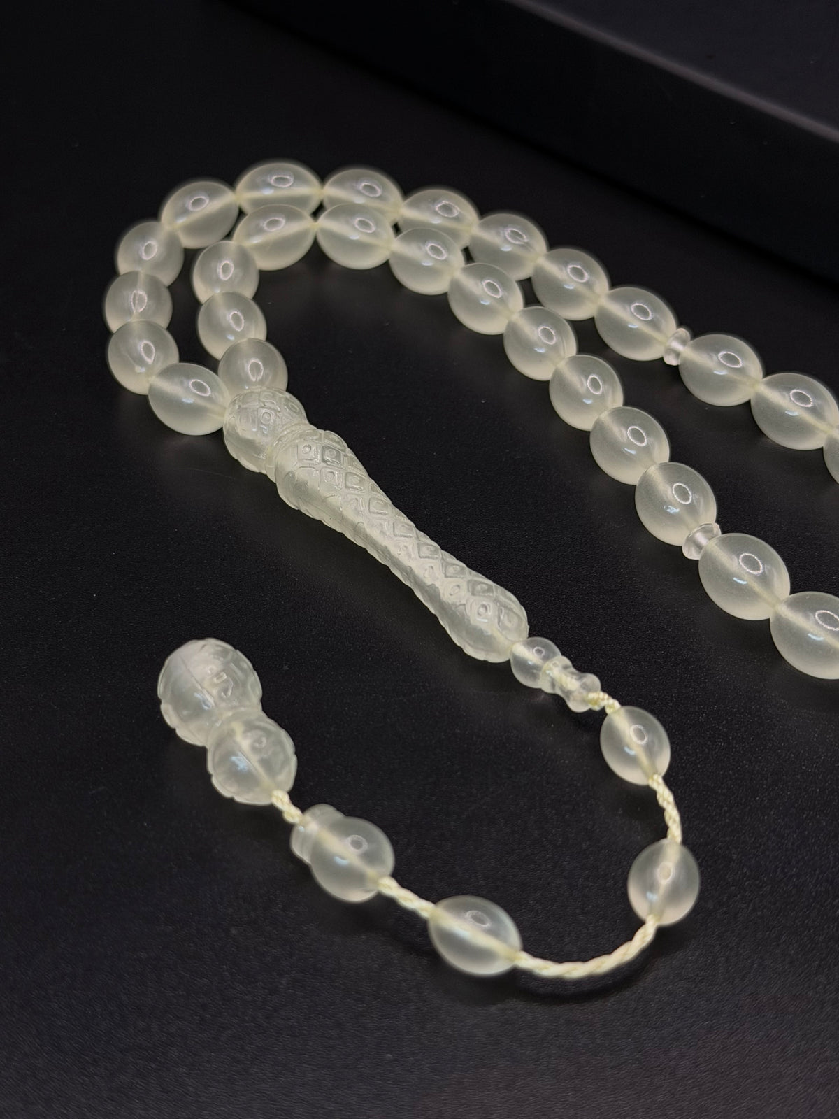 Glow in the Dark Tesbih – Oval Cut – System Tassel – İmame Nakkaş