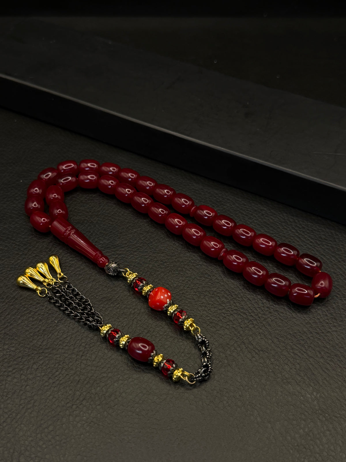 Red Katalin Tesbih – Capsule Cut – Custom Alloy Tassel
