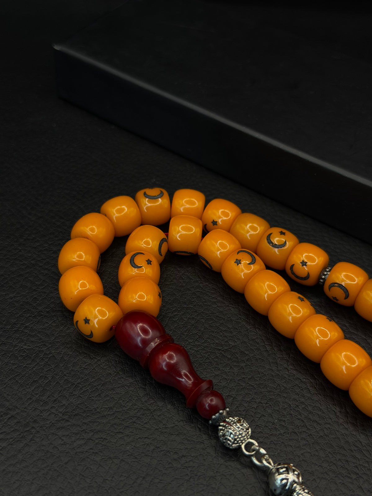 Turkish Flag Laser Compressed Amber Tesbih – Barrel Cut – Alloy Tassel