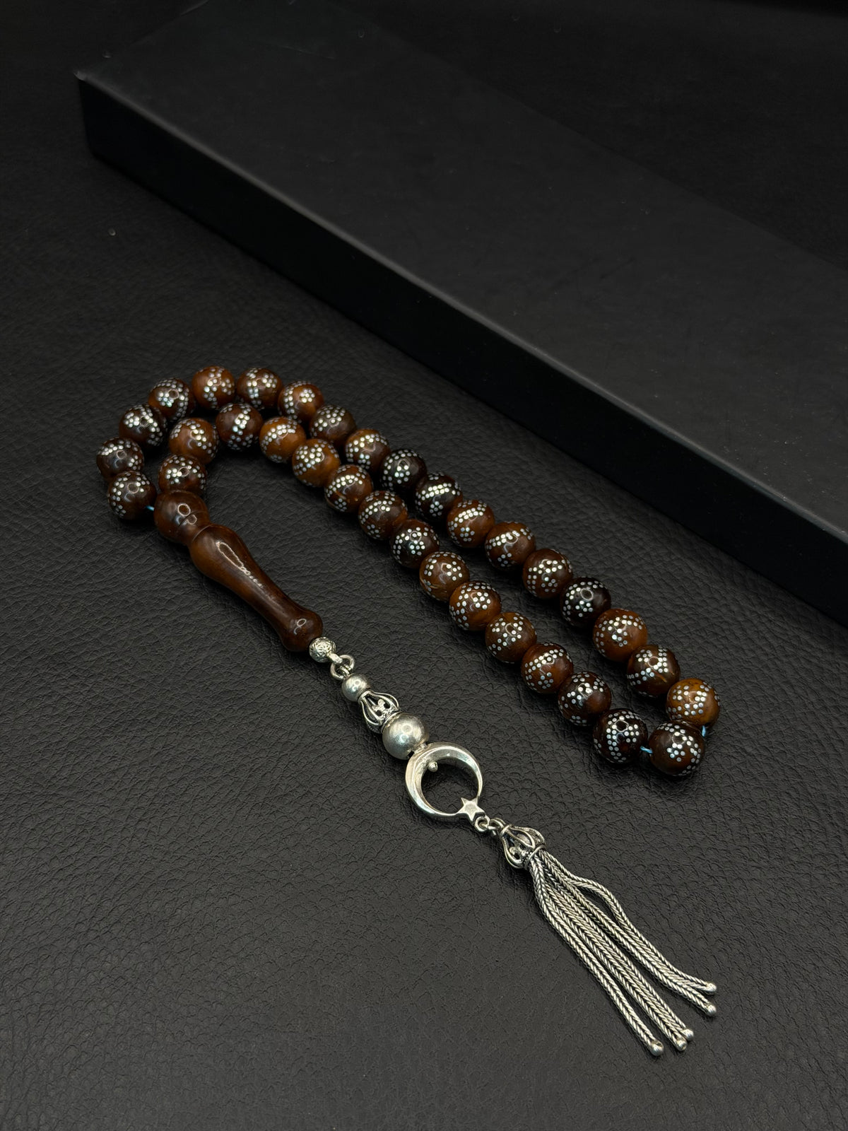 Kuka Silver Inserted Round Cut Tesbih – Alloy Tassel
