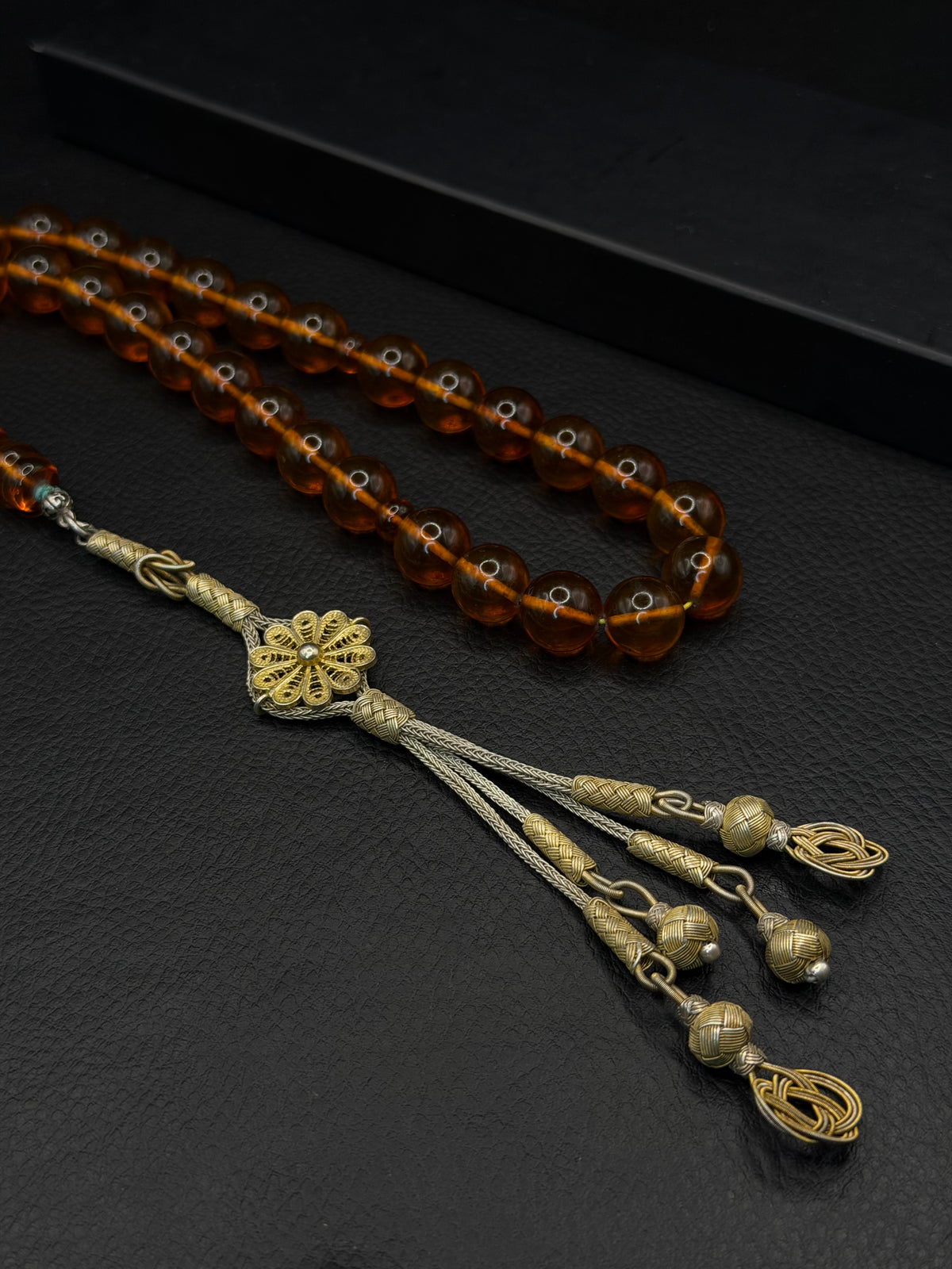 Ottoman Style Fire Amber Tesbih – Round Cut – 1K Kazaz Silver Tassel – Medium Size