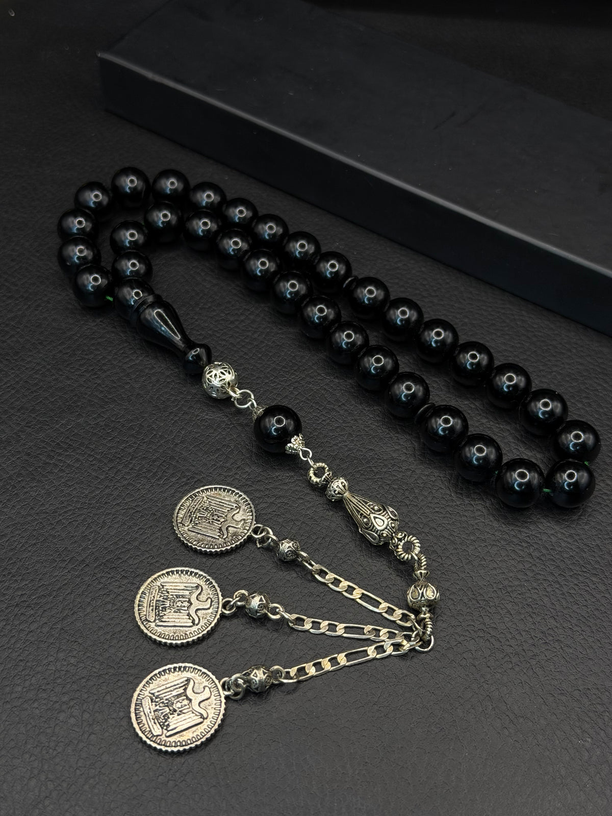 Black Compressed Amber – Alloy Tassel – Round Cut