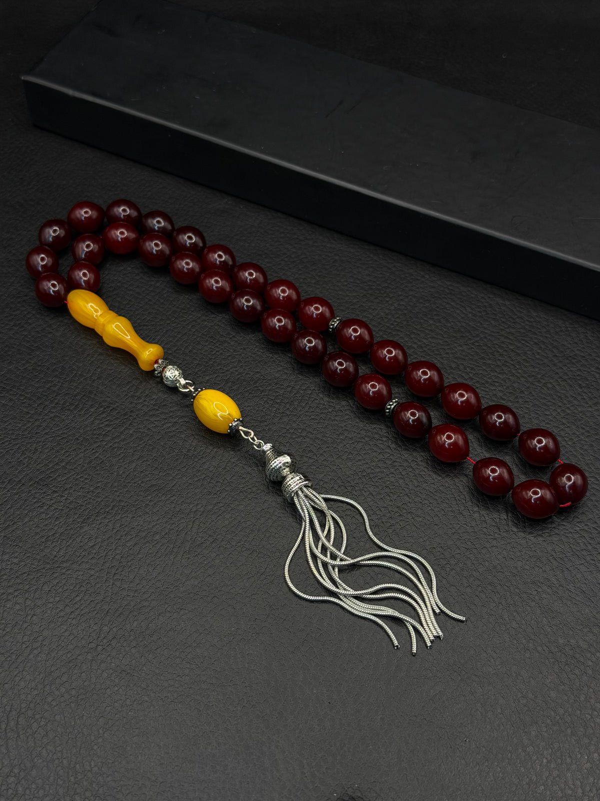 Cherry Shaved Compressed Amber – Alloy Tassel – Barley Cut