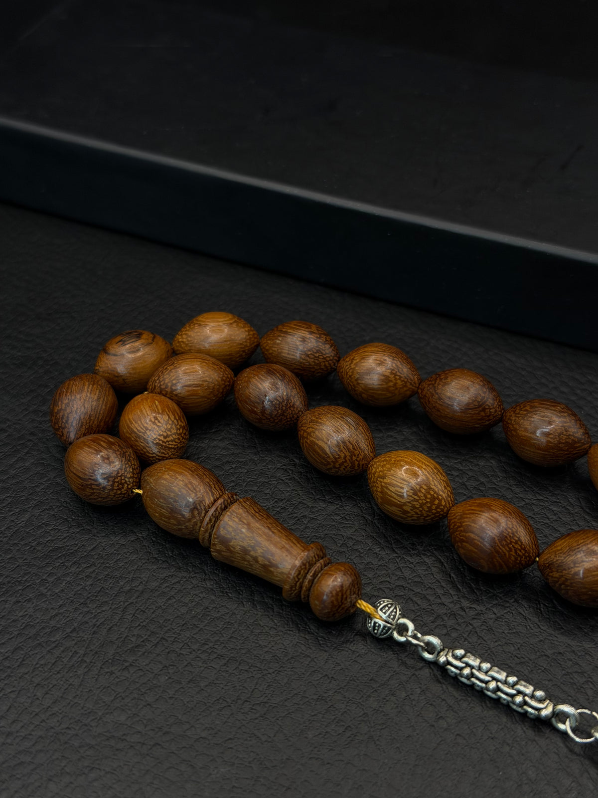 Palm Tree Tesbih – Oval Cut – Alloy Tassel – Wrist Size