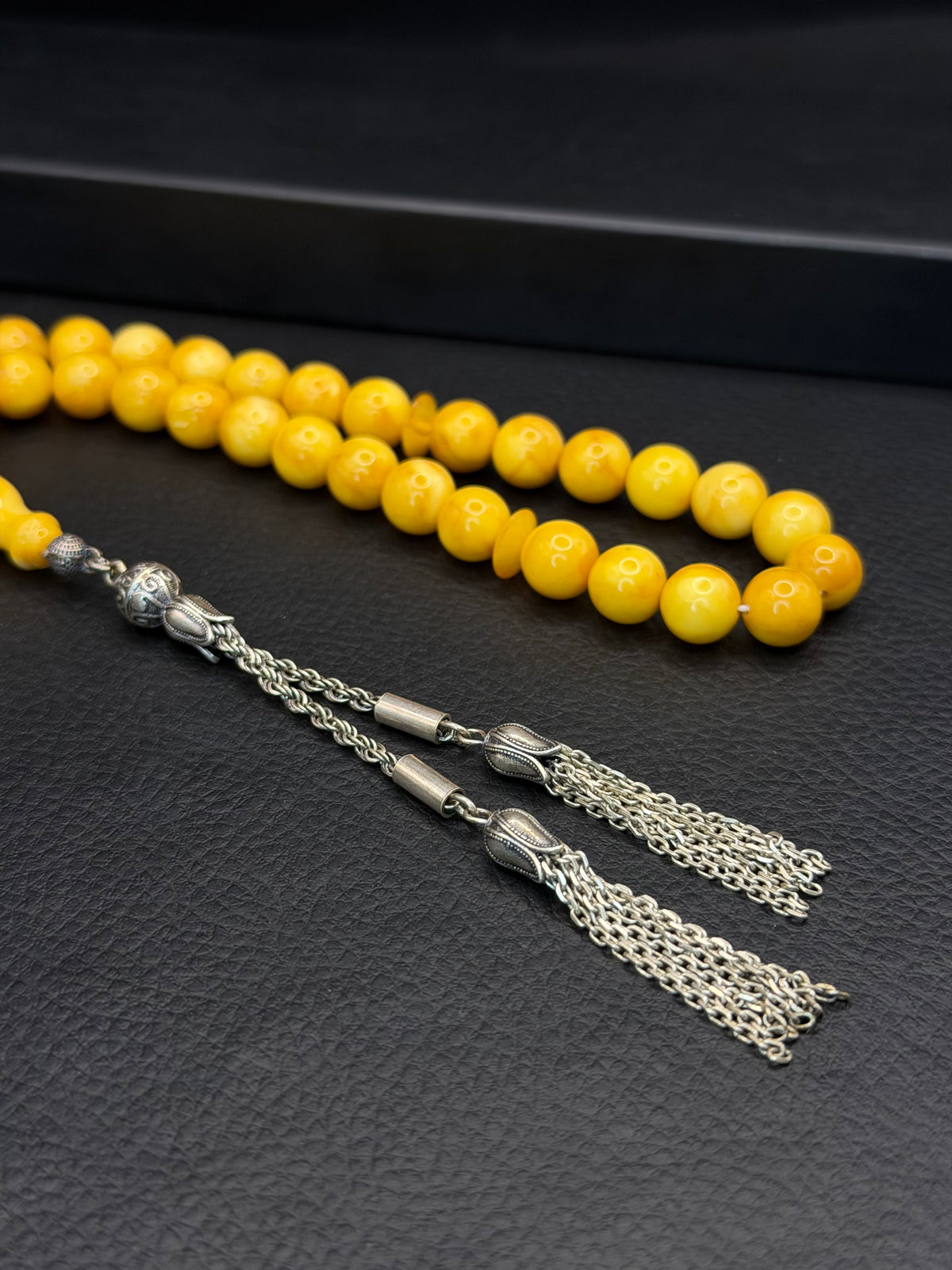 Natural Secar Amber Antique Round Cut Tesbih – 925 Silver Tassel