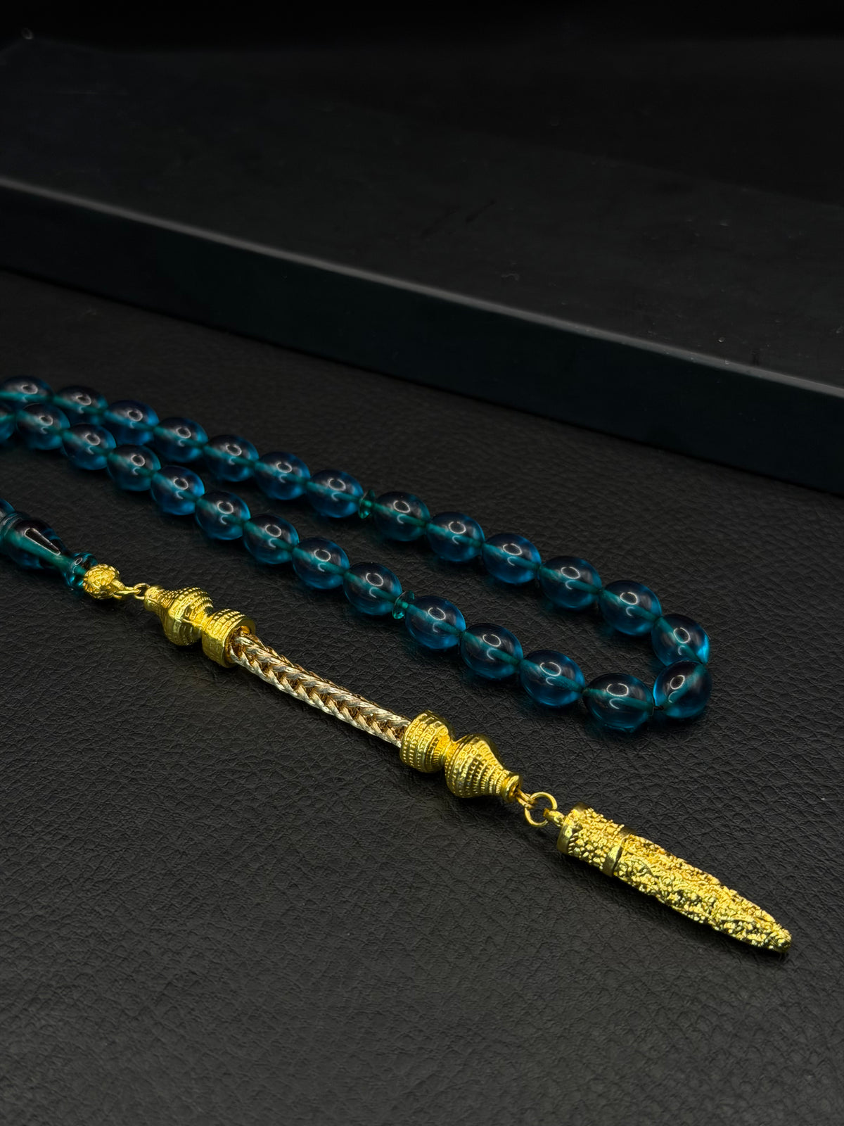Blue Fire Amber Tesbih – Oval Cut – Gold-Coloured Alloy Tassel