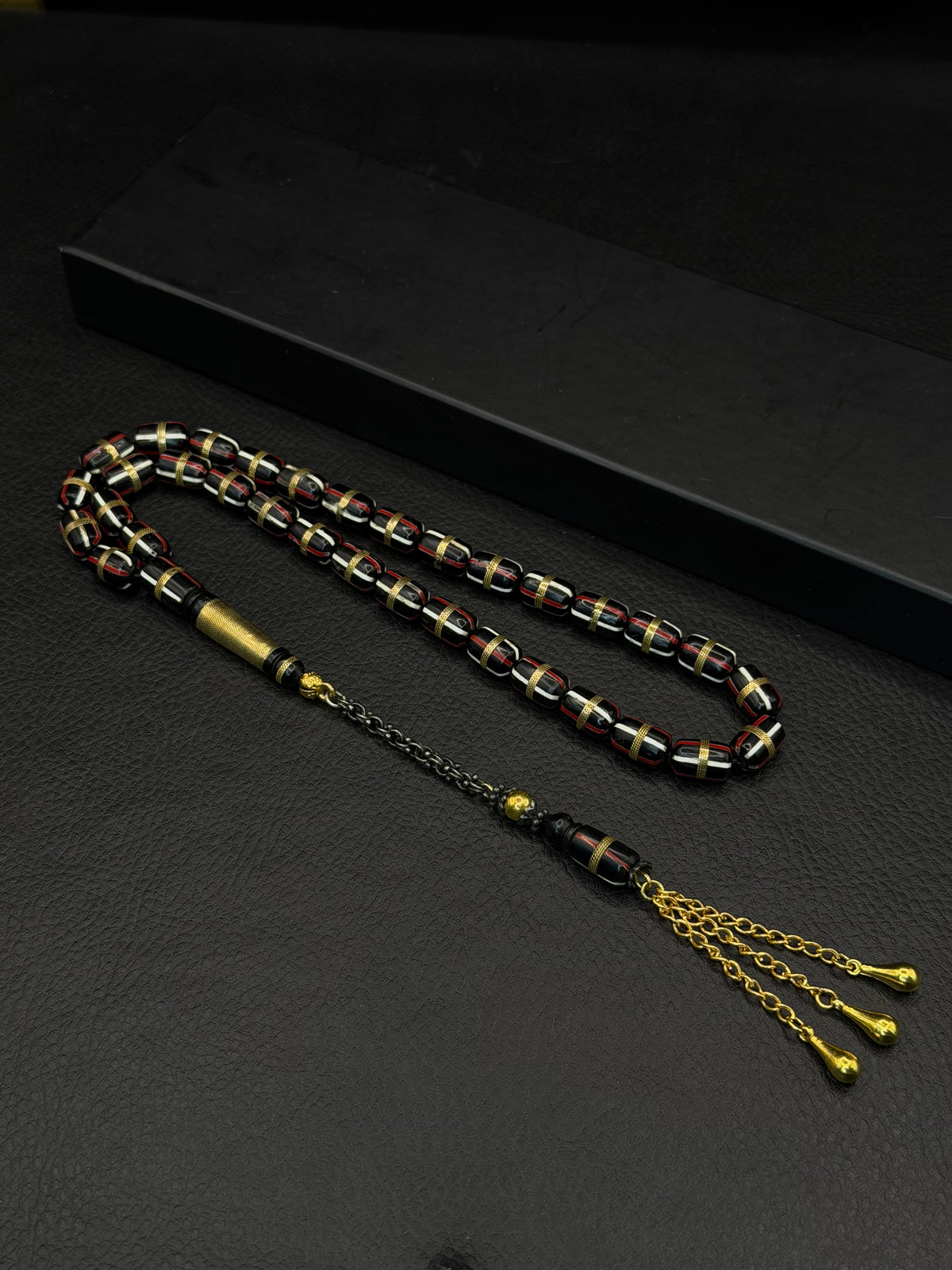 Black Kuka Tesbih – Brass & Mine Inserted Alloy Tassel