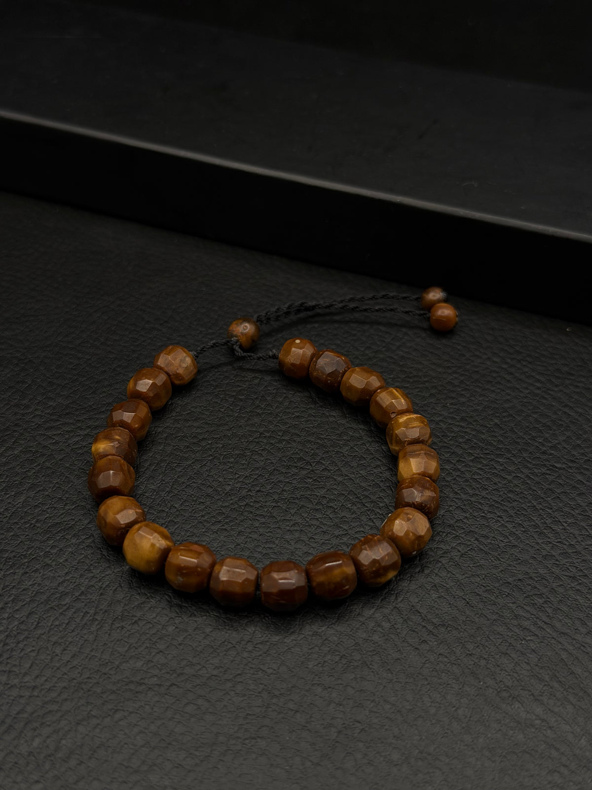 Unisex Kuka Bracelet – Adjustable Size