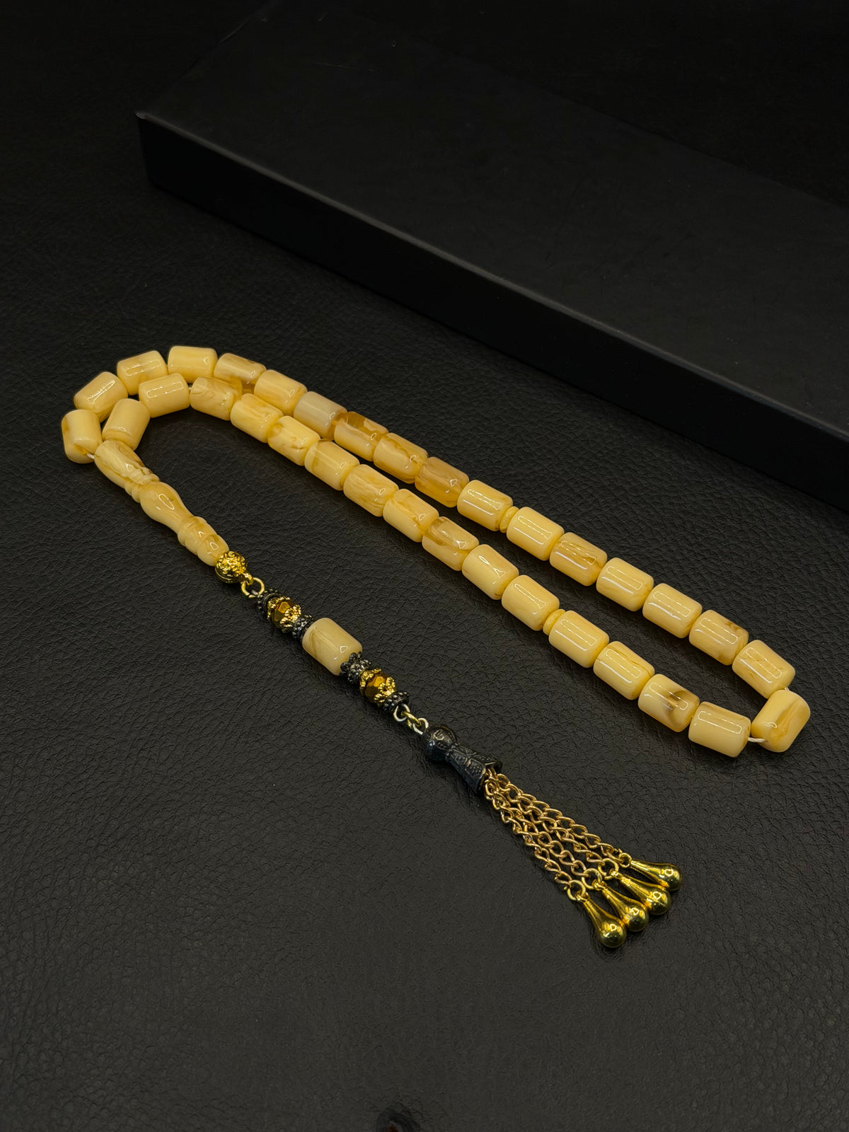 Yellow Katalin Edged Capsule Cut Tesbih – Alloy Tassel