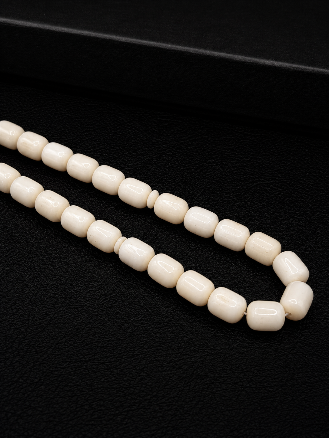 Cam-el Tesbih – Custom Tassel